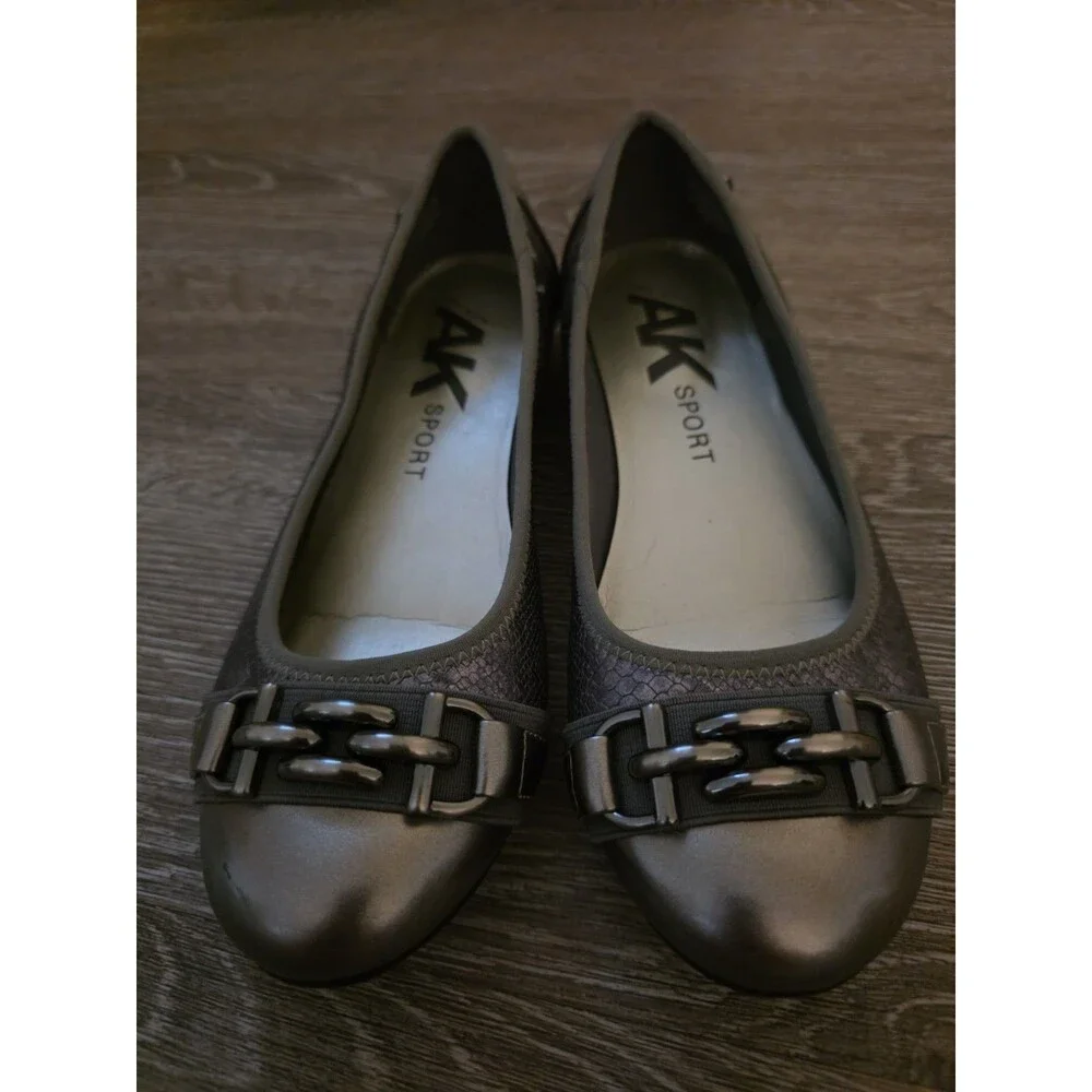 Women's AK Sport Silver Pewter Buckle Ballet Flats Size 7m